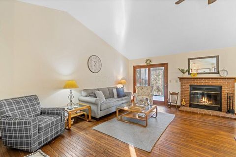 Tiny photo for 315 Federal Circle, Delaware, OH 43015 (MLS # 225045138)