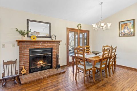 Tiny photo for 315 Federal Circle, Delaware, OH 43015 (MLS # 225045138)