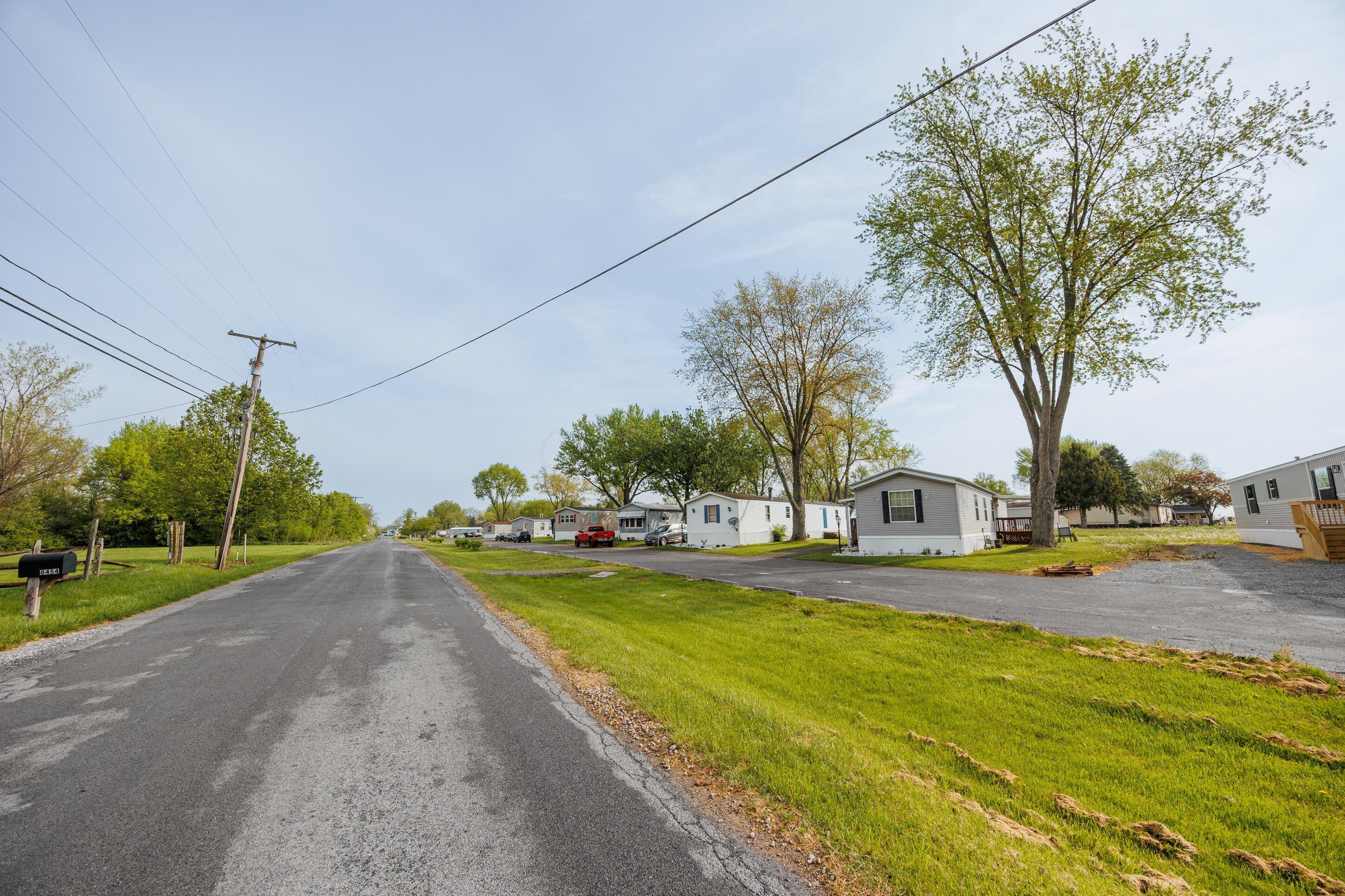 8565 Smith Calhoun Road #5, Plain City, Ohio image 5