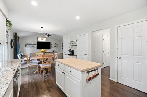 Tiny photo for 2909 Lexington Drive, Powell, OH 43065 (MLS # 226023208)