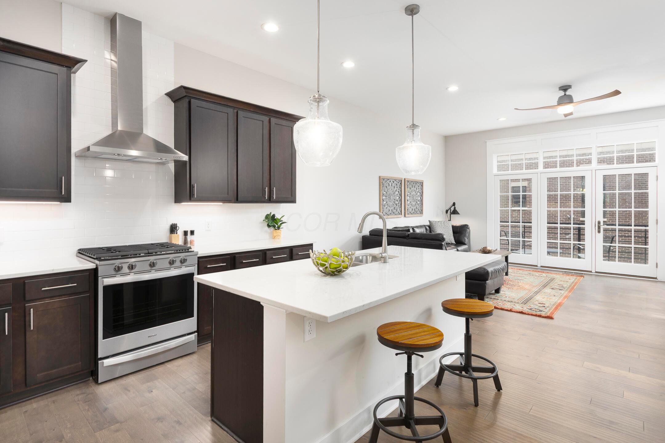37 W Whittier Street, Columbus, Ohio image 12