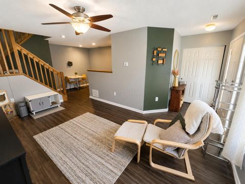 Homes For Sale - 289 Slippery Elm Drive<br/> Blacklick, OH 43004