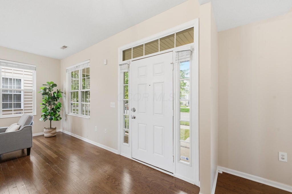 Photo of 5176 Pyramid Falls Drive, Dublin, OH 43016 (MLS # 226029089)