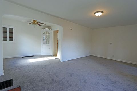 Tiny photo for 1723 S Champion Avenue, Columbus, OH 43207 (MLS # 226000831)