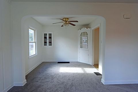 Tiny photo for 1723 S Champion Avenue, Columbus, OH 43207 (MLS # 226000831)