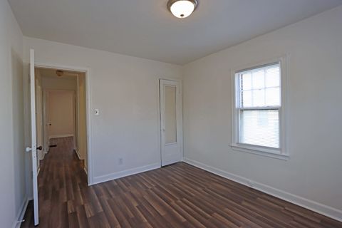 Tiny photo for 1723 S Champion Avenue, Columbus, OH 43207 (MLS # 226000831)