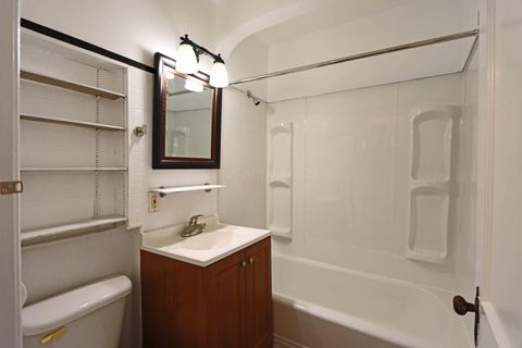 Tiny photo for 1723 S Champion Avenue, Columbus, OH 43207 (MLS # 226000831)