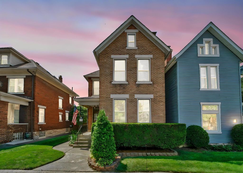 Photo of 23 Hanford Street, Columbus, OH 43206 (MLS # 226022866)