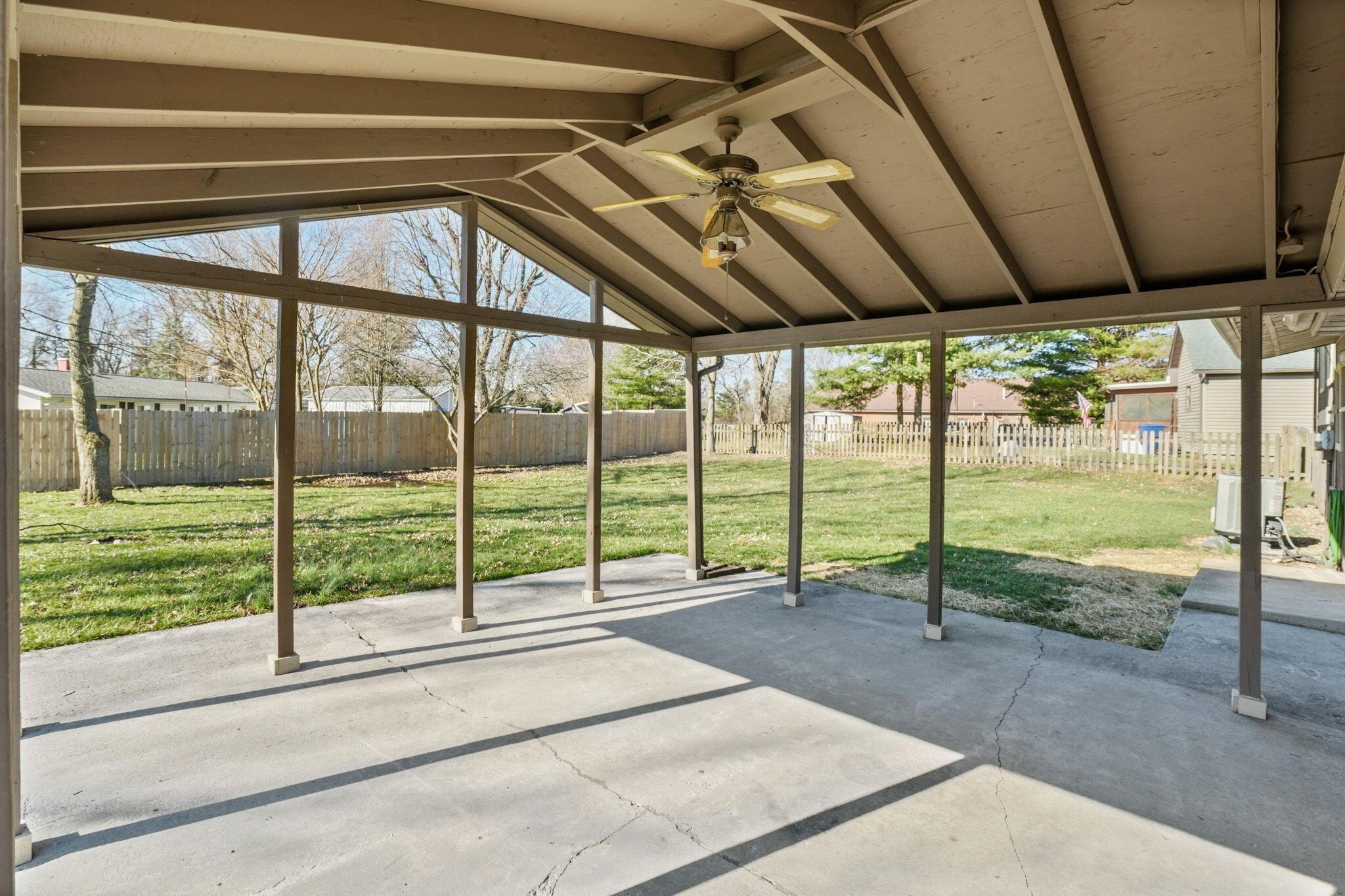 621 W William Street, Delaware, Ohio image 22