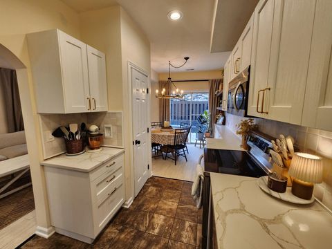 Tiny photo for 5848 Edge Of Village, Westerville, OH 43081 (MLS # 225045422)