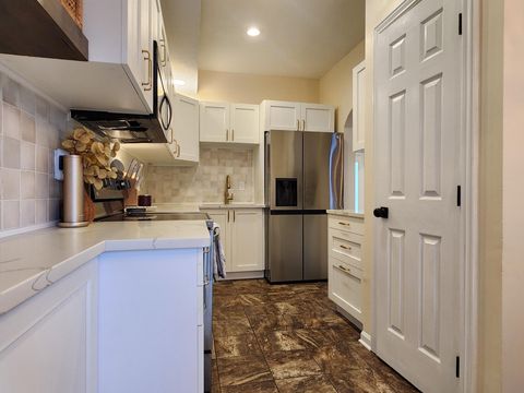 Tiny photo for 5848 Edge Of Village, Westerville, OH 43081 (MLS # 225045422)