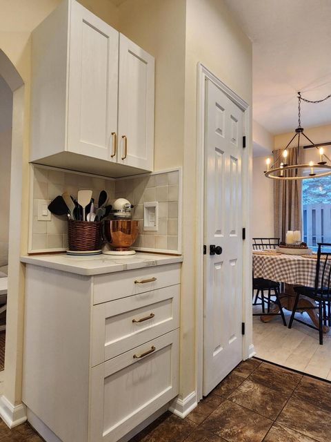 Tiny photo for 5848 Edge Of Village, Westerville, OH 43081 (MLS # 225045422)