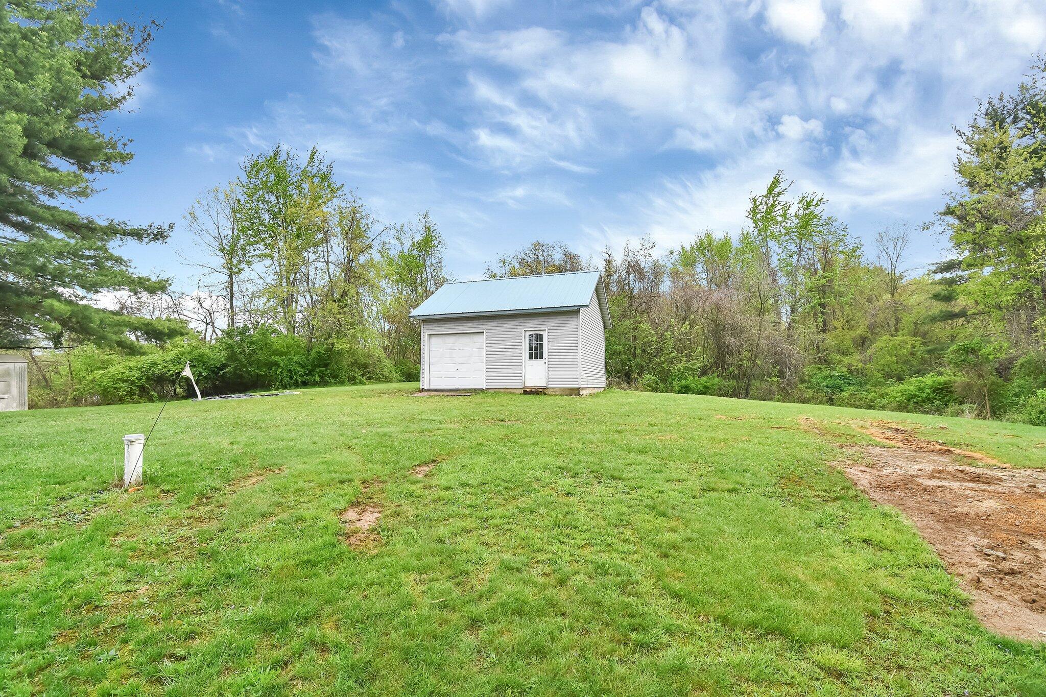 16569 Murray Road, Mount Vernon, Ohio image 21
