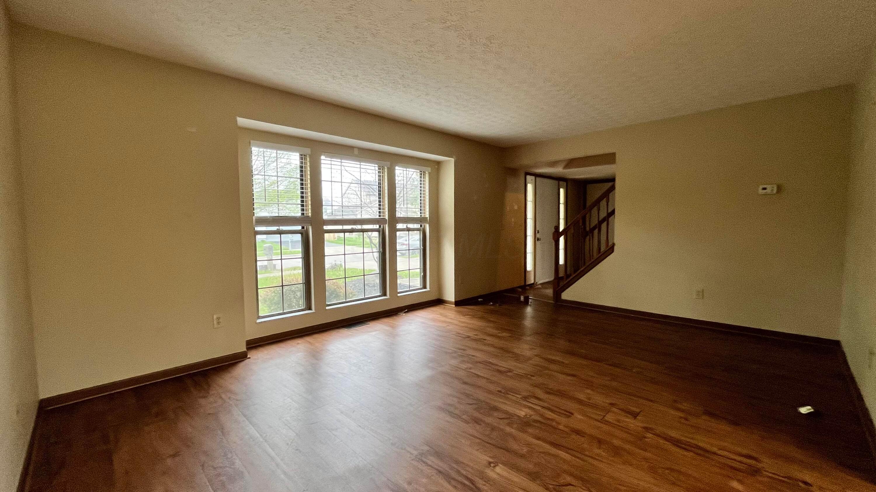 3399 Trentshire Drive, Canal Winchester, Ohio image 4