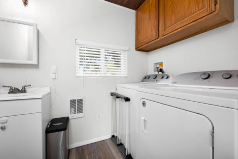Tiny photo for 417 E Brown Avenue, Bellefontaine, OH 43311 (MLS # 226036247)