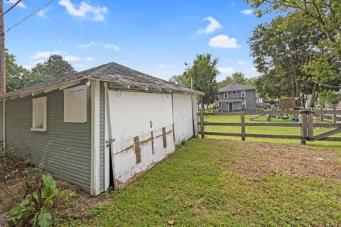 Tiny photo for 417 E Brown Avenue, Bellefontaine, OH 43311 (MLS # 226036247)