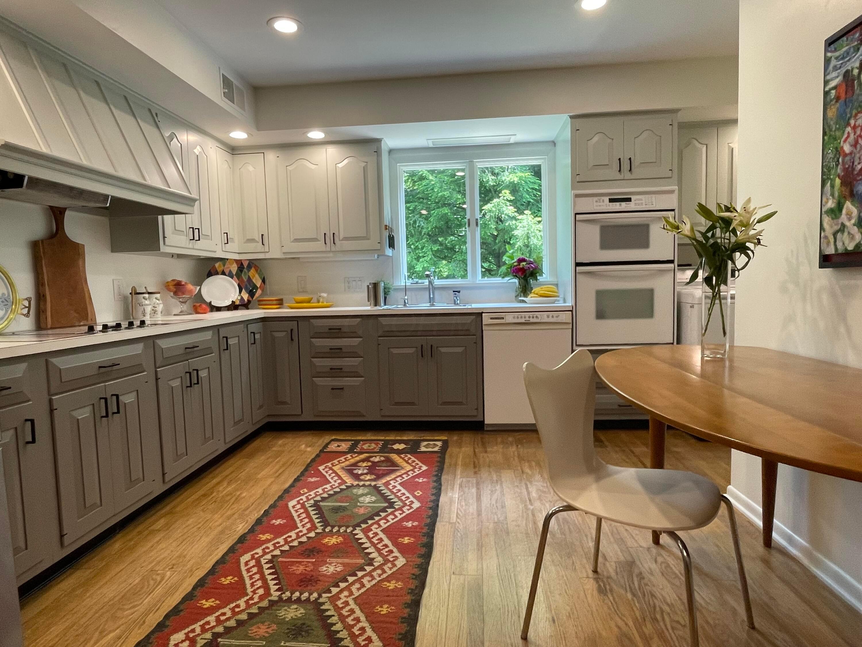 554 N Pearl Street, Granville, Ohio image 3