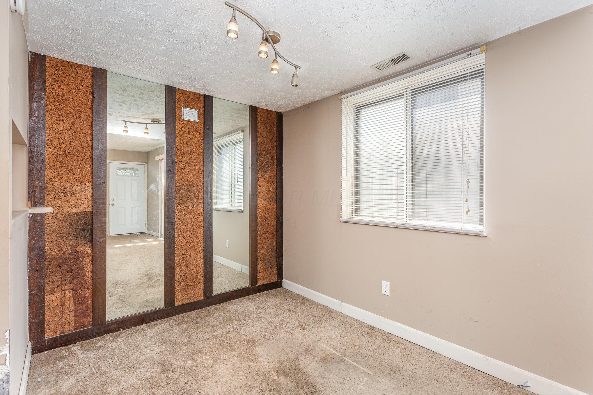 2031 Burwell Drive #C, Columbus, Ohio image 5