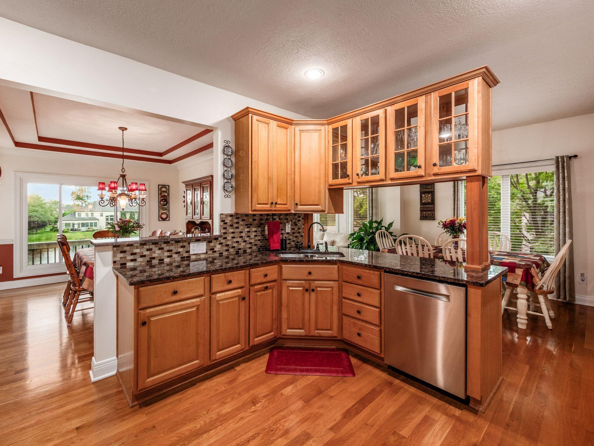 8171 Campden Lakes Boulevard, Dublin, Ohio image 13