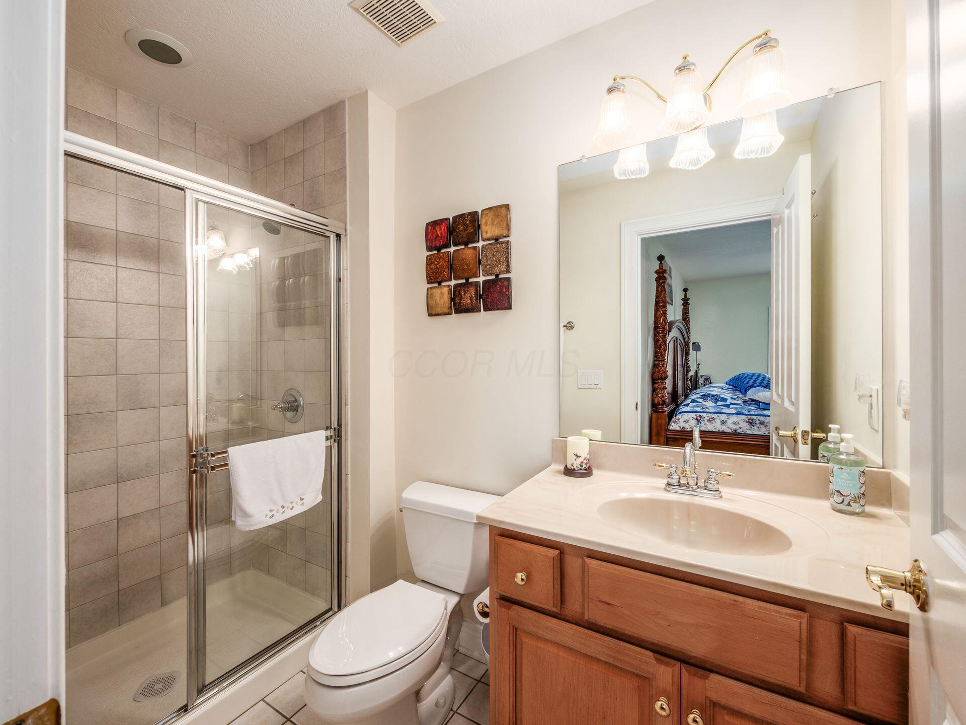 8171 Campden Lakes Boulevard, Dublin, Ohio image 32