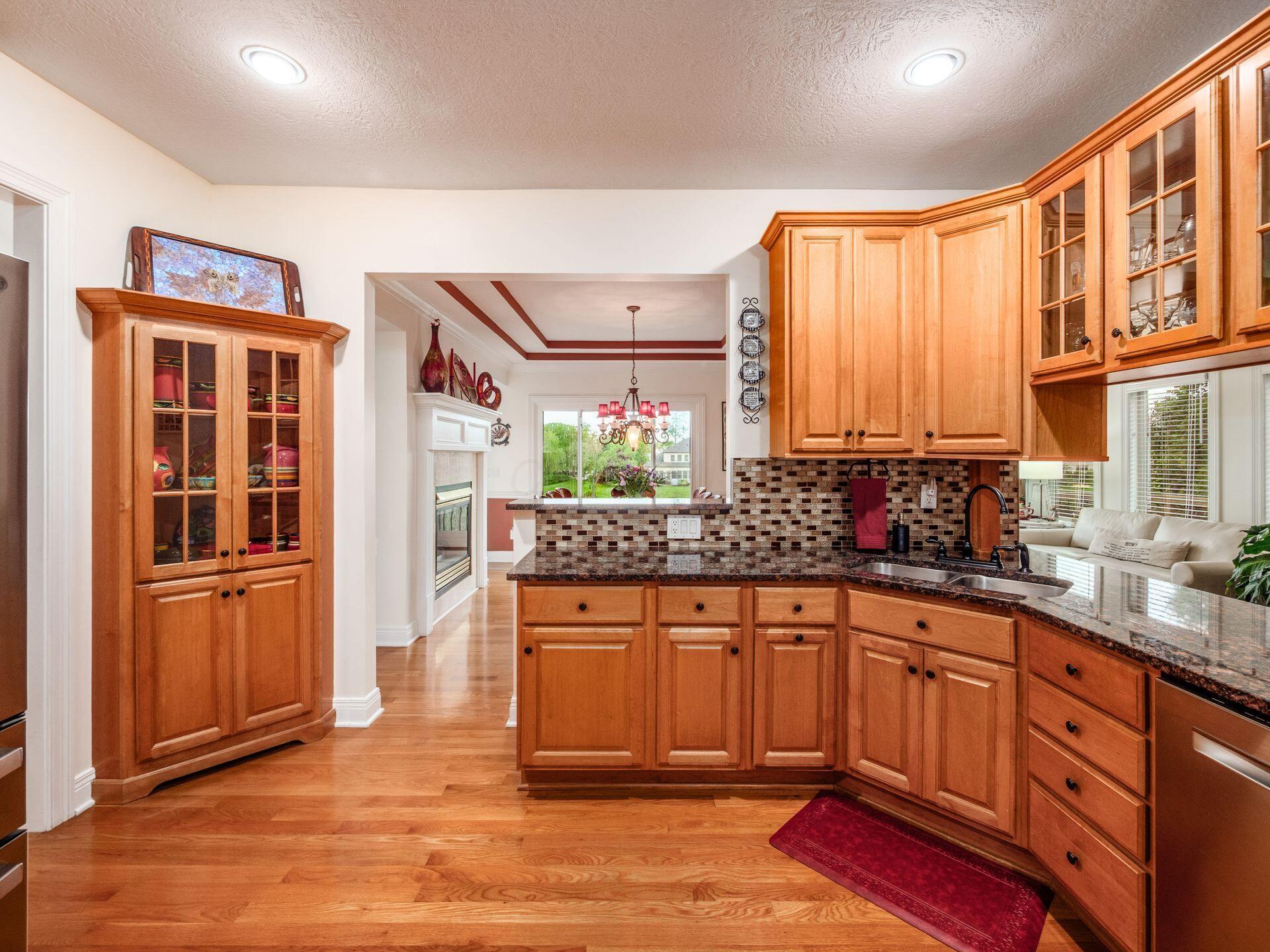 8171 Campden Lakes Boulevard, Dublin, Ohio image 16