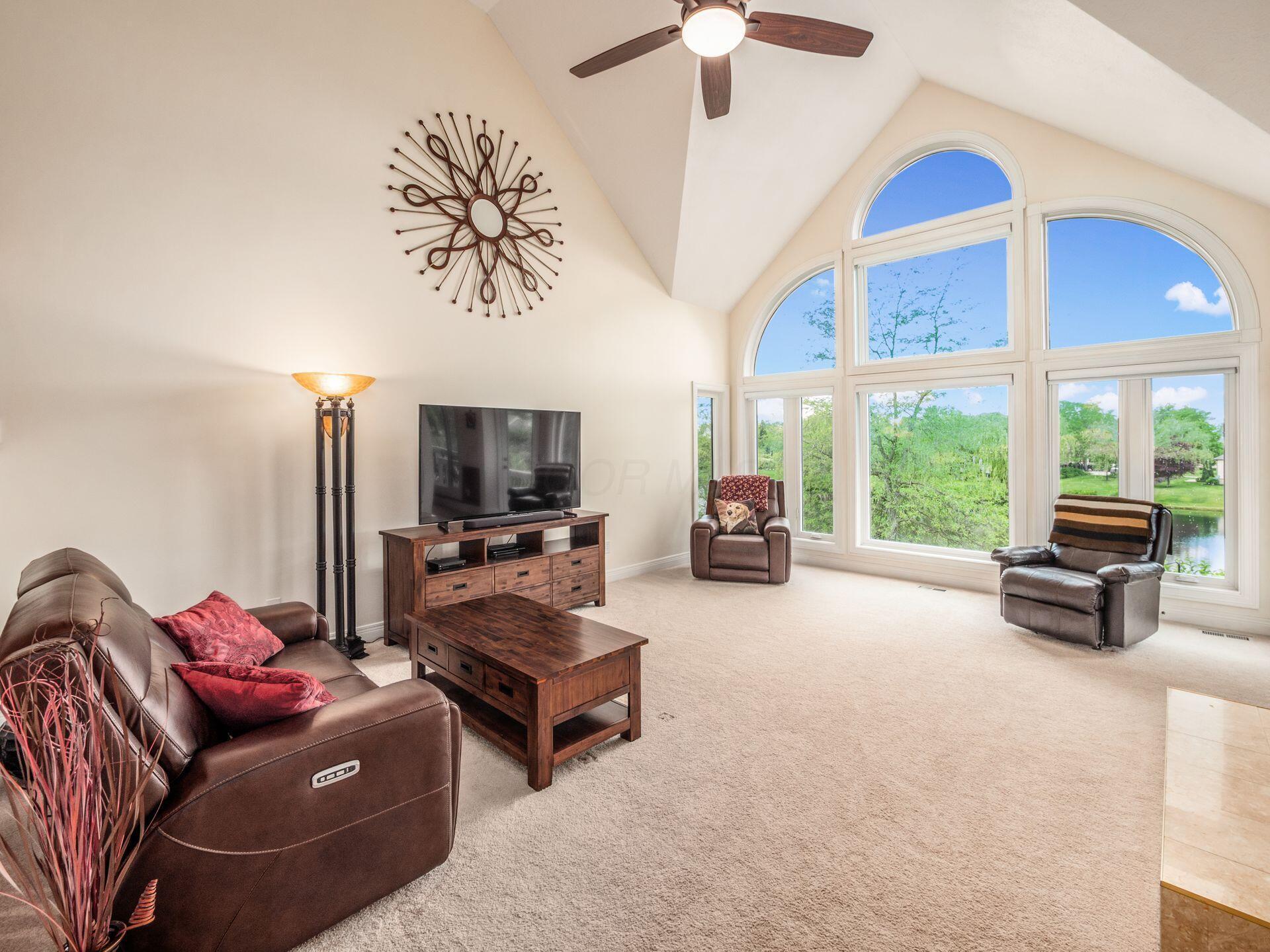 8171 Campden Lakes Boulevard, Dublin, Ohio image 7