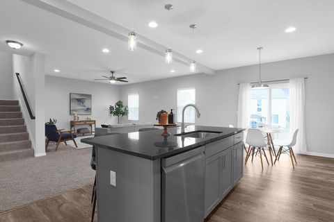 Tiny photo for 4241 Gelbray Court, Columbus, OH 43207 (MLS # 226006223)