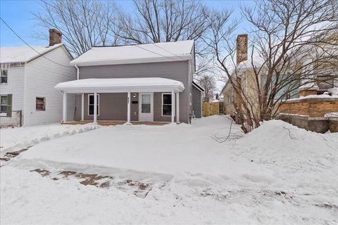 Tiny photo for 427 N Walnut Street, Urbana, OH 43078 (MLS # 226002758)
