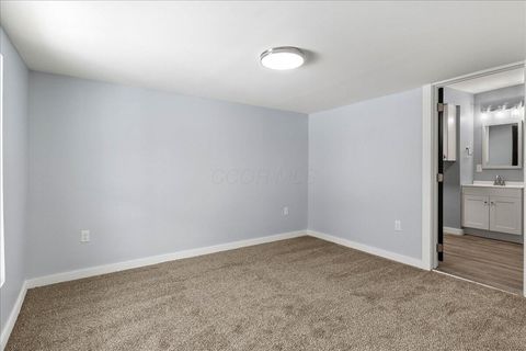 Tiny photo for 427 N Walnut Street, Urbana, OH 43078 (MLS # 226002758)