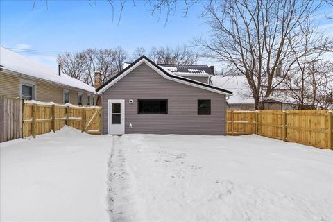 Tiny photo for 427 N Walnut Street, Urbana, OH 43078 (MLS # 226002758)