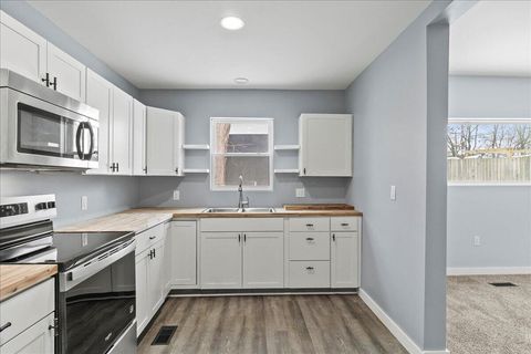 Tiny photo for 427 N Walnut Street, Urbana, OH 43078 (MLS # 226002758)