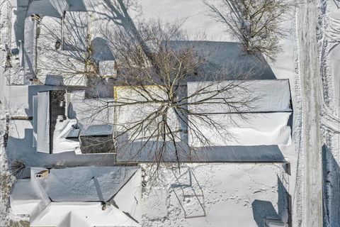 Tiny photo for 427 N Walnut Street, Urbana, OH 43078 (MLS # 226002758)