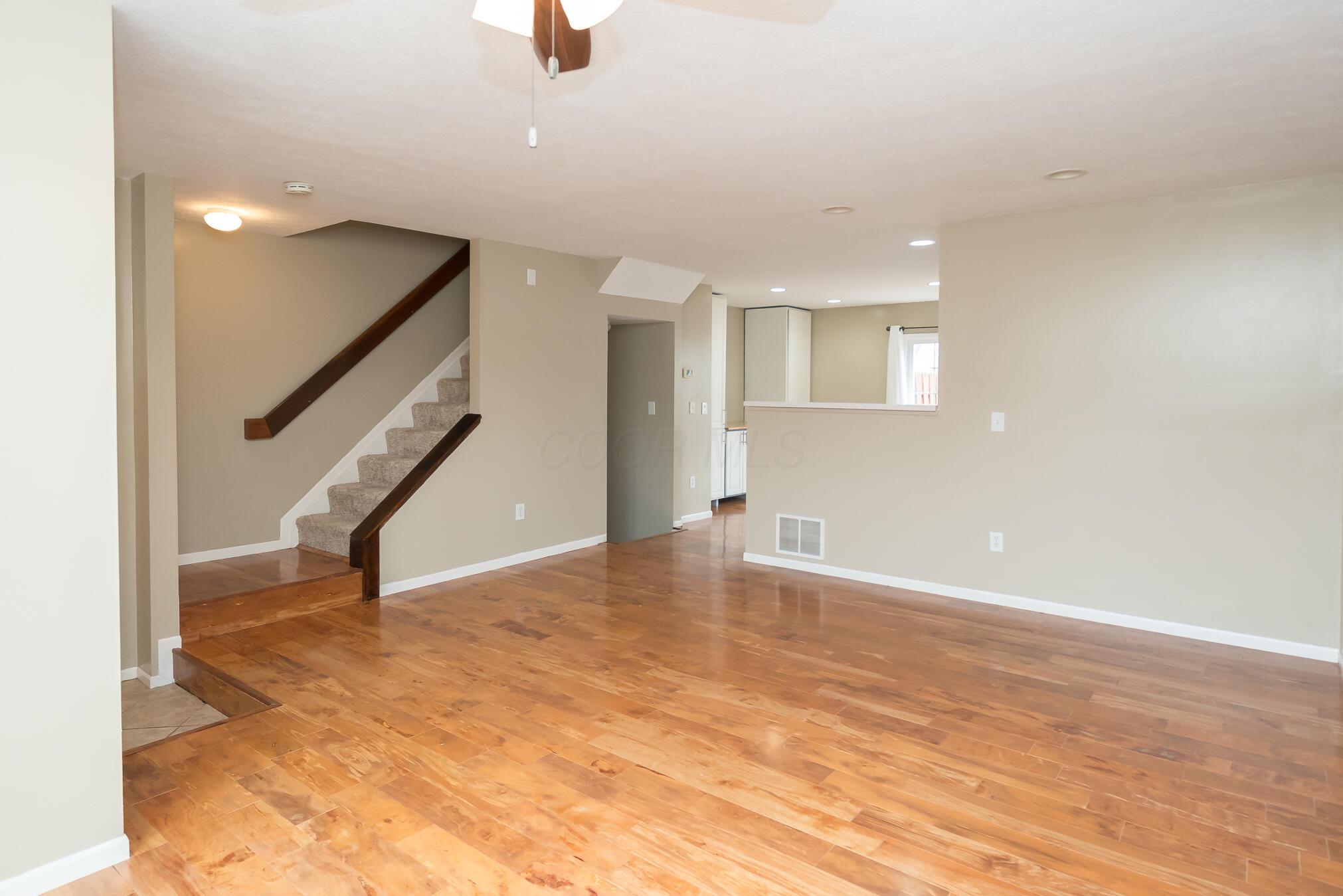 235 Millpond Road, Sunbury, Ohio image 4
