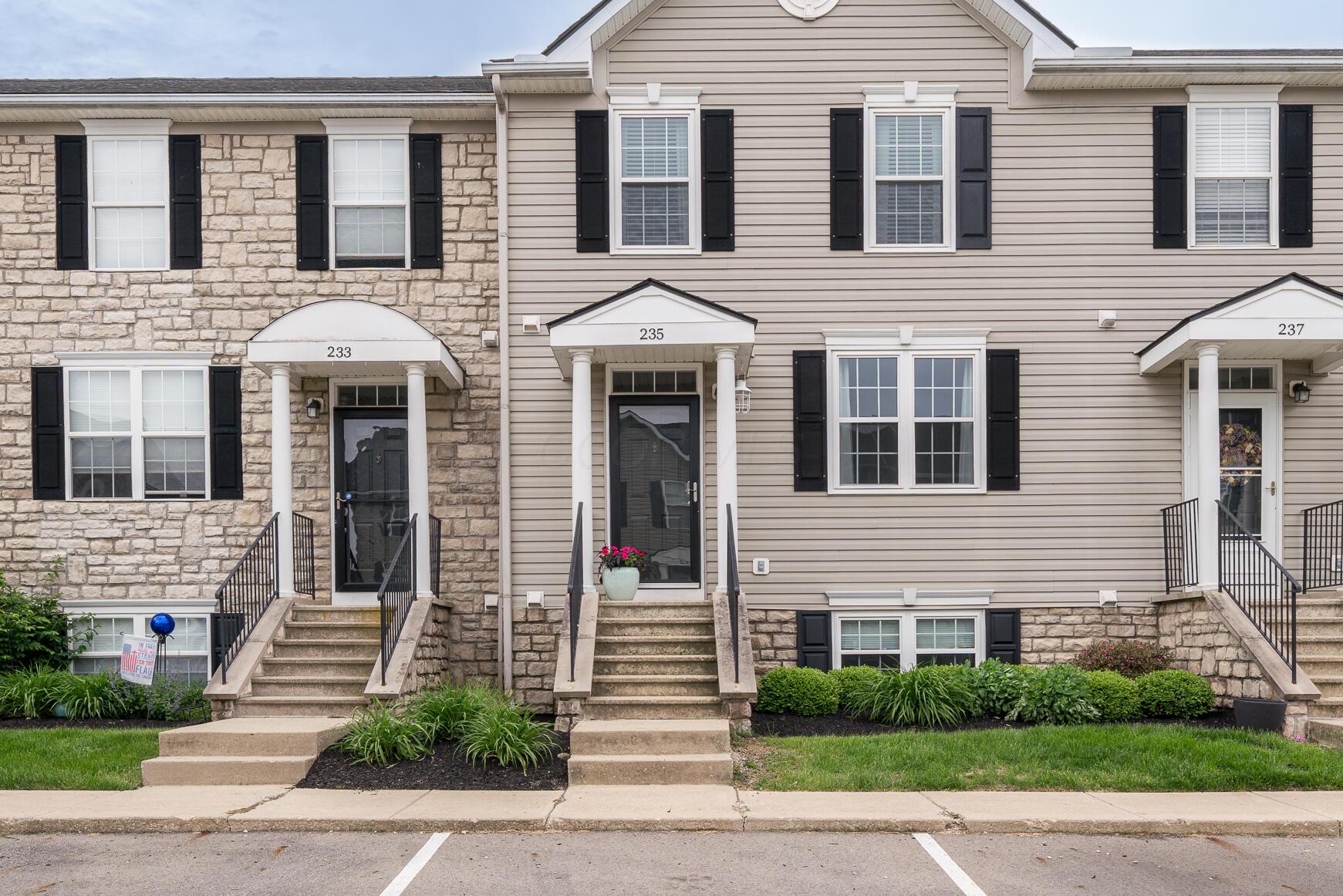 235 Millpond Road, Sunbury, Ohio image 2