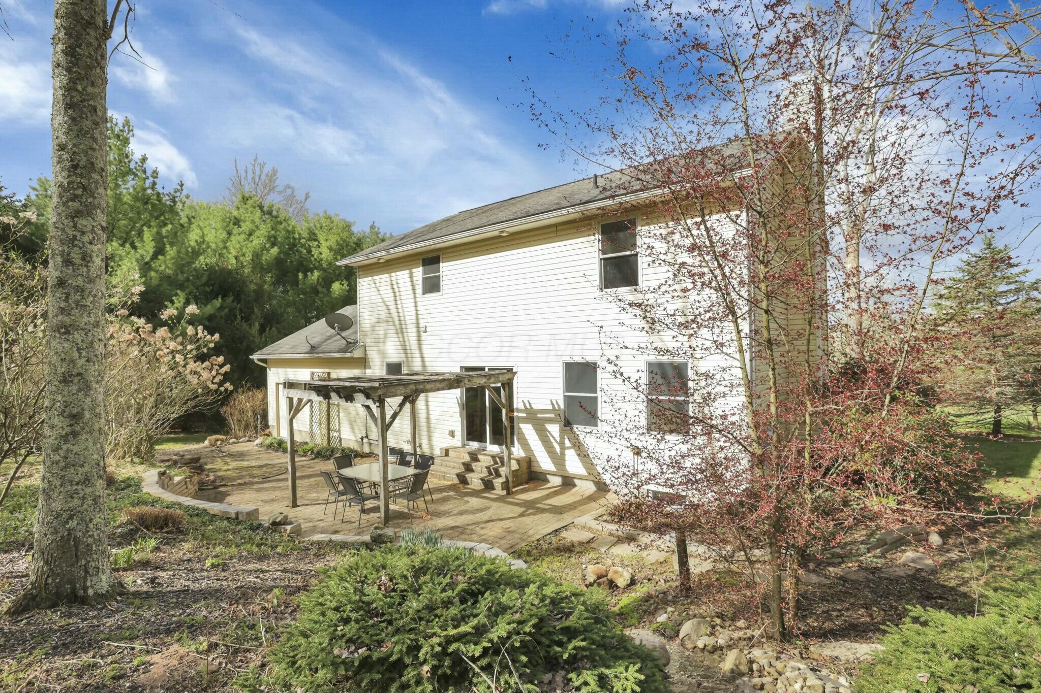 7590 Castle Rock Drive, Nashport, Ohio image 39