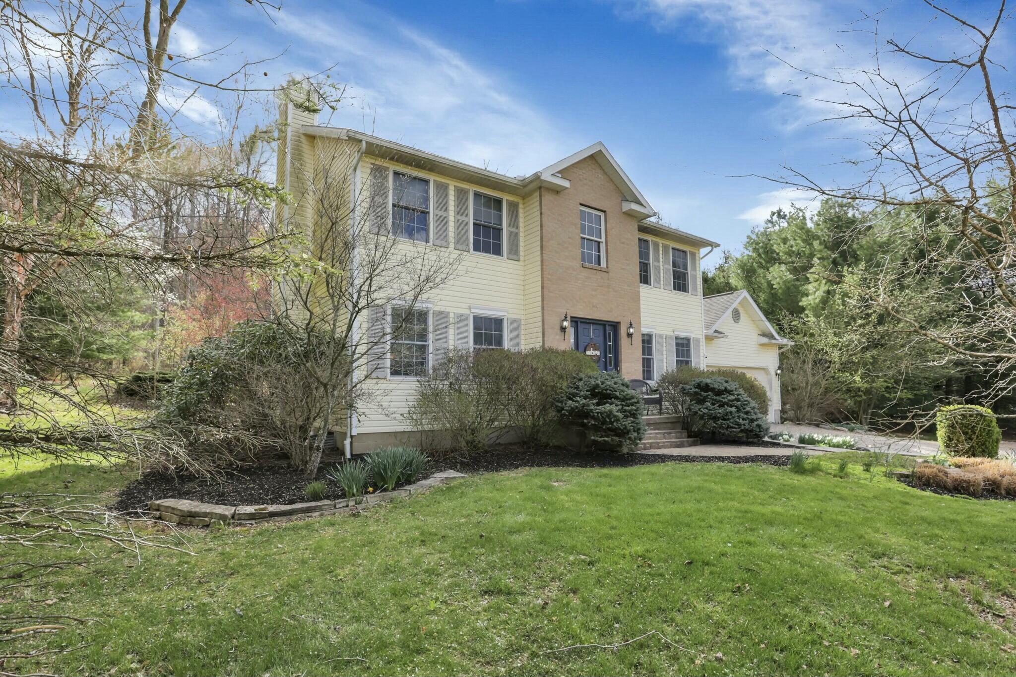 7590 Castle Rock Drive, Nashport, Ohio image 2