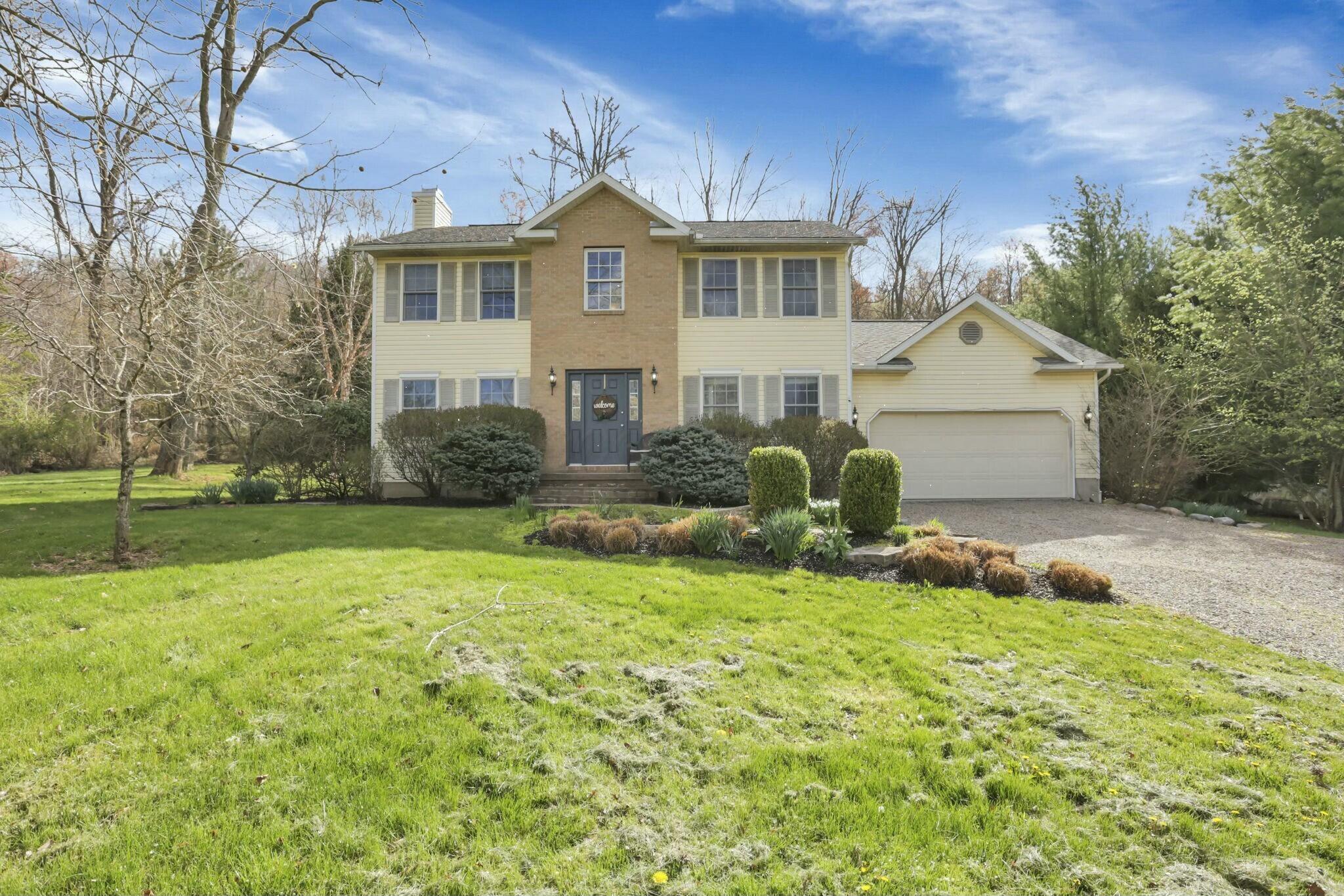 7590 Castle Rock Drive, Nashport, Ohio image 3