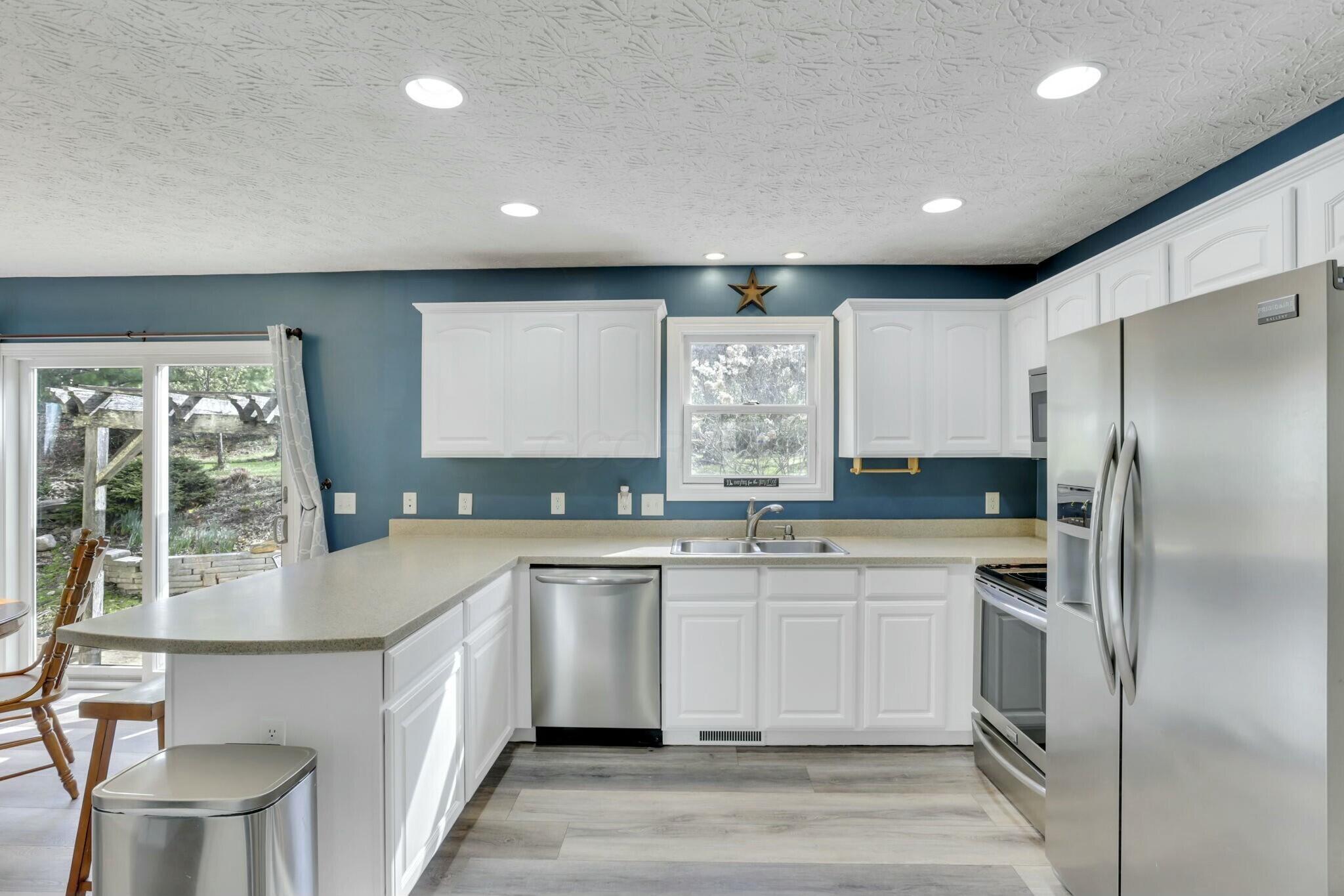 7590 Castle Rock Drive, Nashport, Ohio image 14