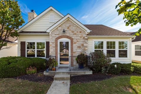 Tiny photo for 5580 Lime Creek Drive 38 #38, Dublin, OH 43016 (MLS # 225037706)