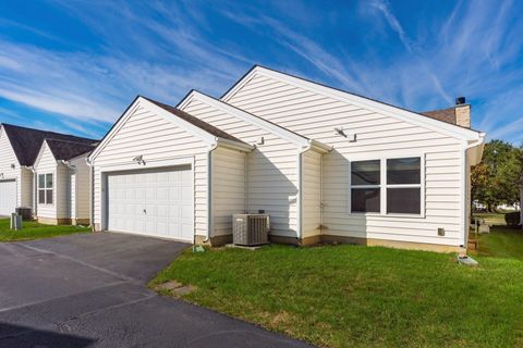Tiny photo for 5580 Lime Creek Drive 38 #38, Dublin, OH 43016 (MLS # 225037706)