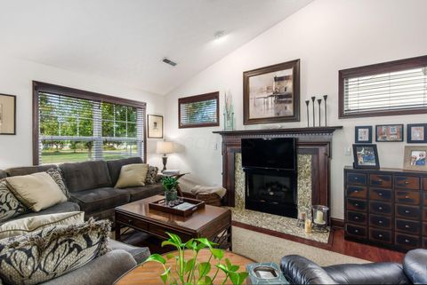Tiny photo for 5580 Lime Creek Drive 38 #38, Dublin, OH 43016 (MLS # 225037706)