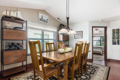 Tiny photo for 5580 Lime Creek Drive 38 #38, Dublin, OH 43016 (MLS # 225037706)