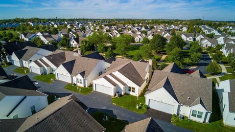 Tiny photo for 5580 Lime Creek Drive 38 #38, Dublin, OH 43016 (MLS # 225037706)