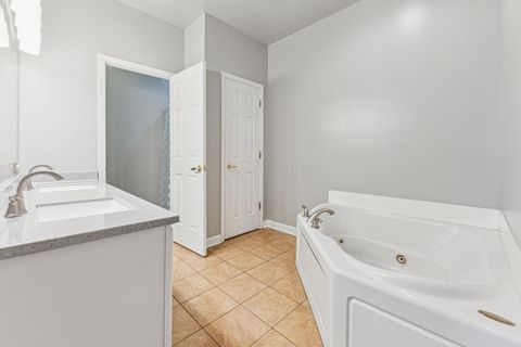 Tiny photo for 1474 Hickory Gate Drive, Marysville, OH 43040 (MLS # 226002399)