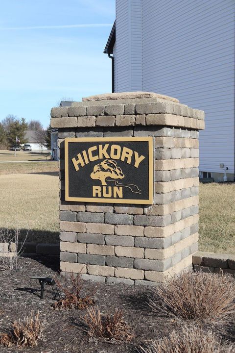 Tiny photo for 1474 Hickory Gate Drive, Marysville, OH 43040 (MLS # 226002399)