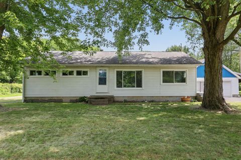 Photo of 2554 Marion Marysville Road, Marion, OH 43302 (MLS # 226024235)