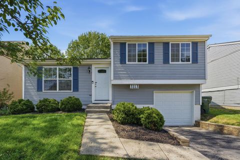 Photo of 3113 Dewbourne Drive, Reynoldsburg, OH 43068 (MLS # 226013269)