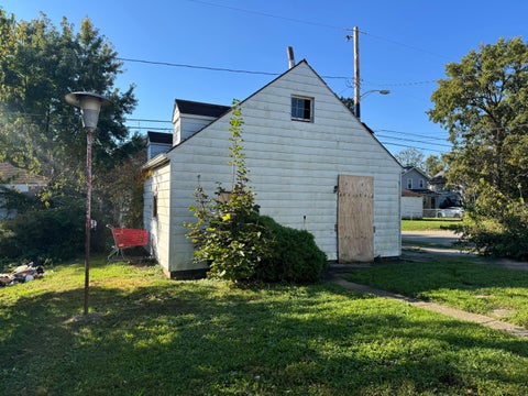 Tiny photo for 1259 E 24th Avenue, Columbus, OH 43211 (MLS # 226040335)
