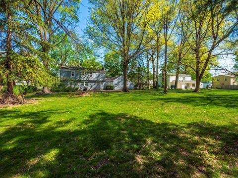 Tiny photo for 5657 Flintlock Lane, Columbus, OH 43213 (MLS # 226014222)