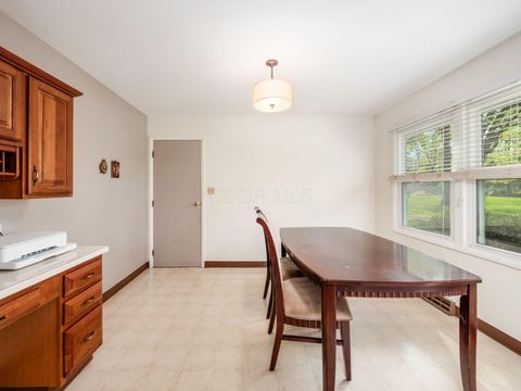 Tiny photo for 5657 Flintlock Lane, Columbus, OH 43213 (MLS # 226014222)